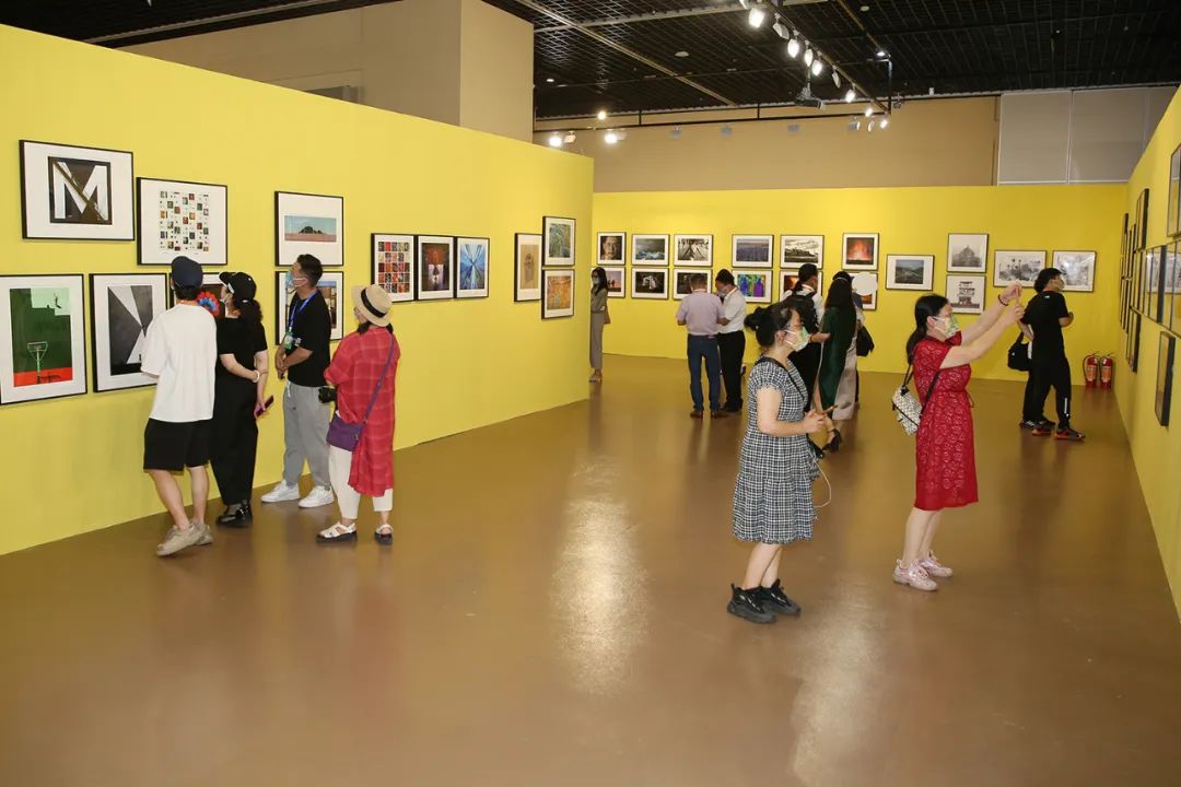 第28届全国摄影艺术展览亮相临海